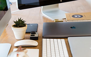 天博体育app下载-球爹高喊三球现在就该首发 探花秀首秀吞蛋太尴尬